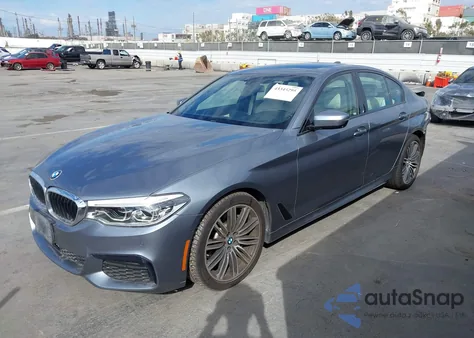 2019 BMW 540I из США, поврежденный, VIN WBAJE5C56KWW40513